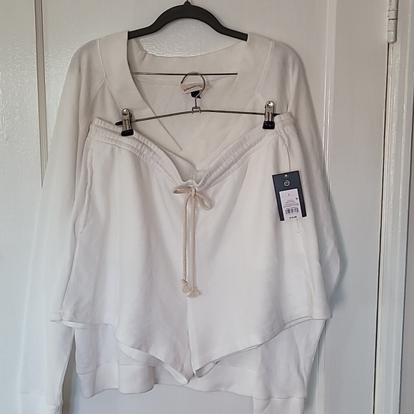 Universal Thread Lounge Set - Picture 6 of 8